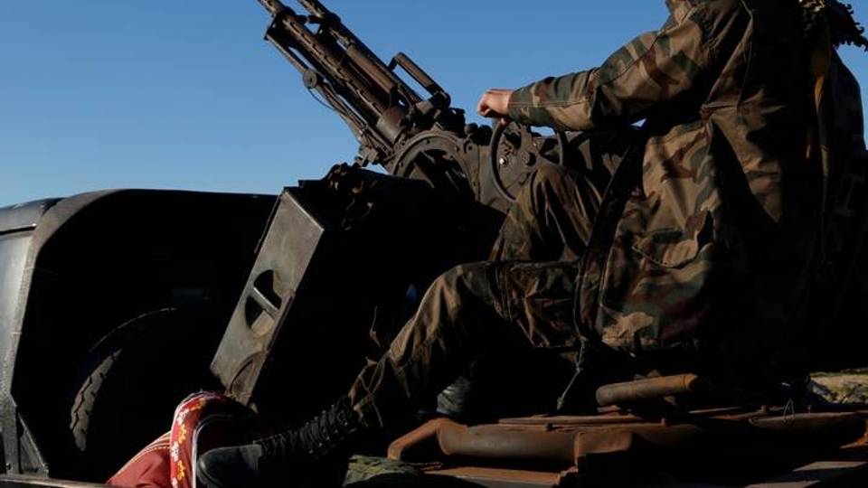 L'Algérie s'inquiète de l'activité militaire en Libye