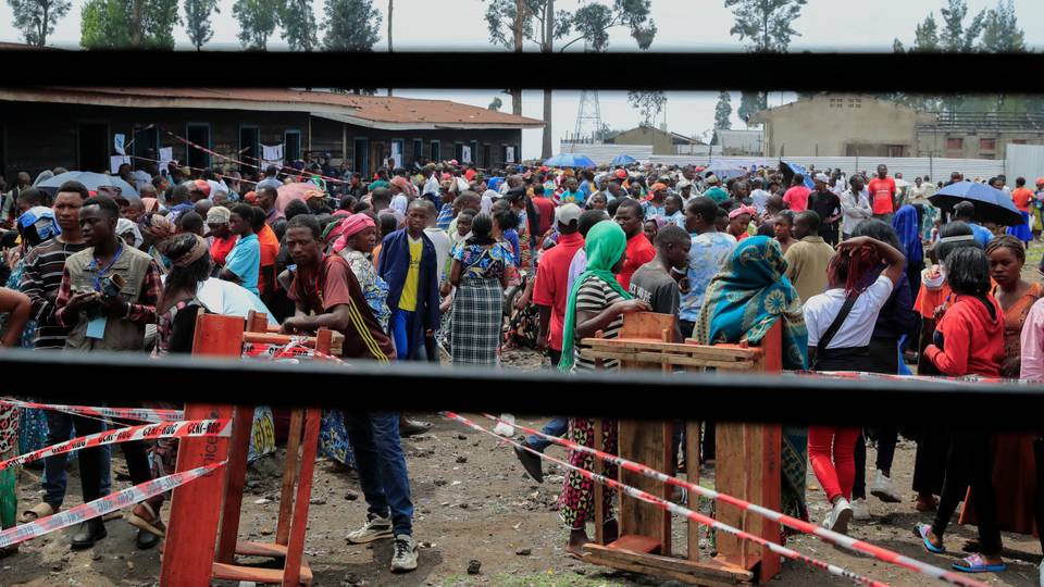DRC Elections: Voting enters second day after lengthy delays