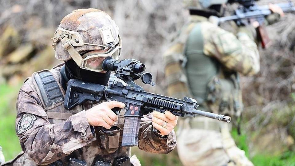 Turkiyya ta kama mutum 13 da ake zargin 'yan ta'adda ne a kokarinsu na tserewa Girka