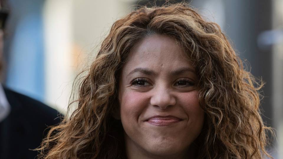 Shakira pays $7.2m in another Spain tax fraud case