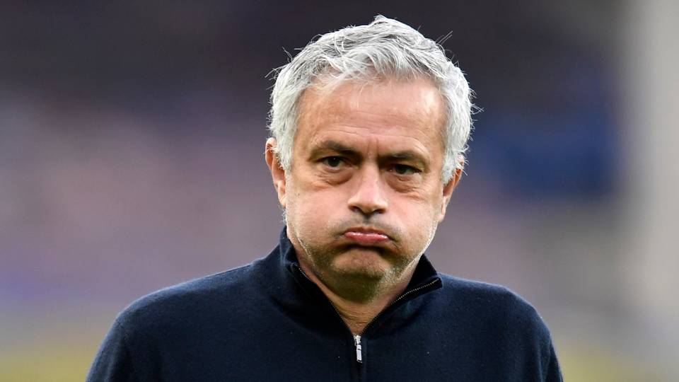 Mourinho's Roma knocked out of Italian Cup by Lazio
