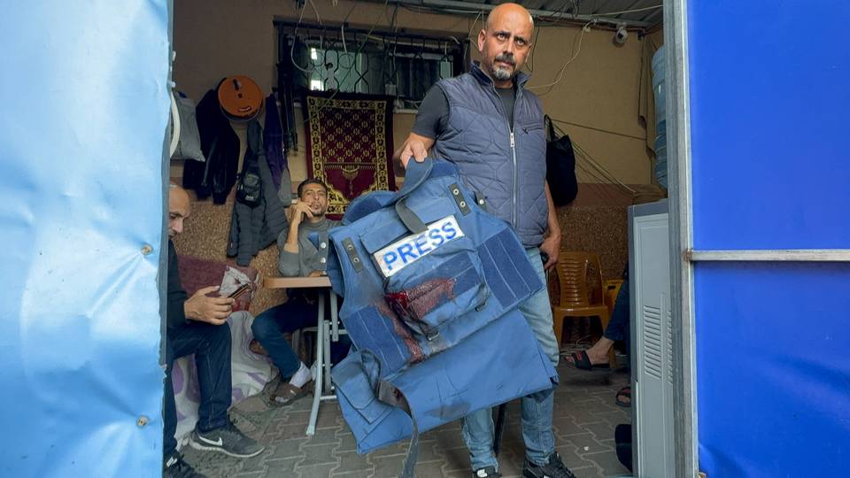 KAI-TSAYE: 'Yan jarida 92 Isra'ila ta kashe a Gaza tun daga 7 ga watan Oktoba