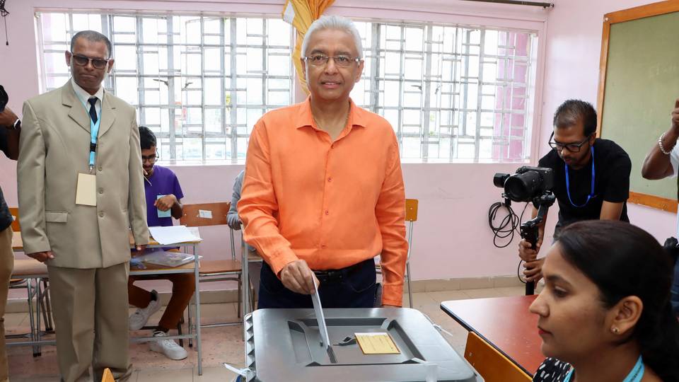 Mauritius Prime Minister Jugnauth concedes defeat in polls