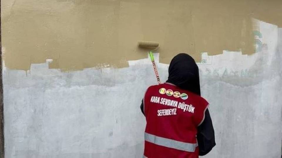 Des étudiants turcs rénovent des écoles, creusent des puits en Afrique et répandent la compassion