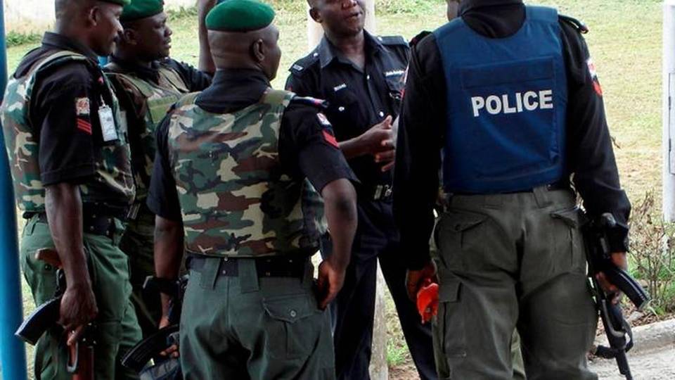 Worshipers set ablaze in Nigerian mosque