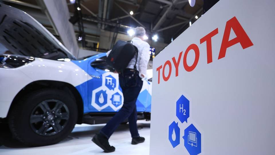 Toyota annonce pour la première fois une baisse de sa production