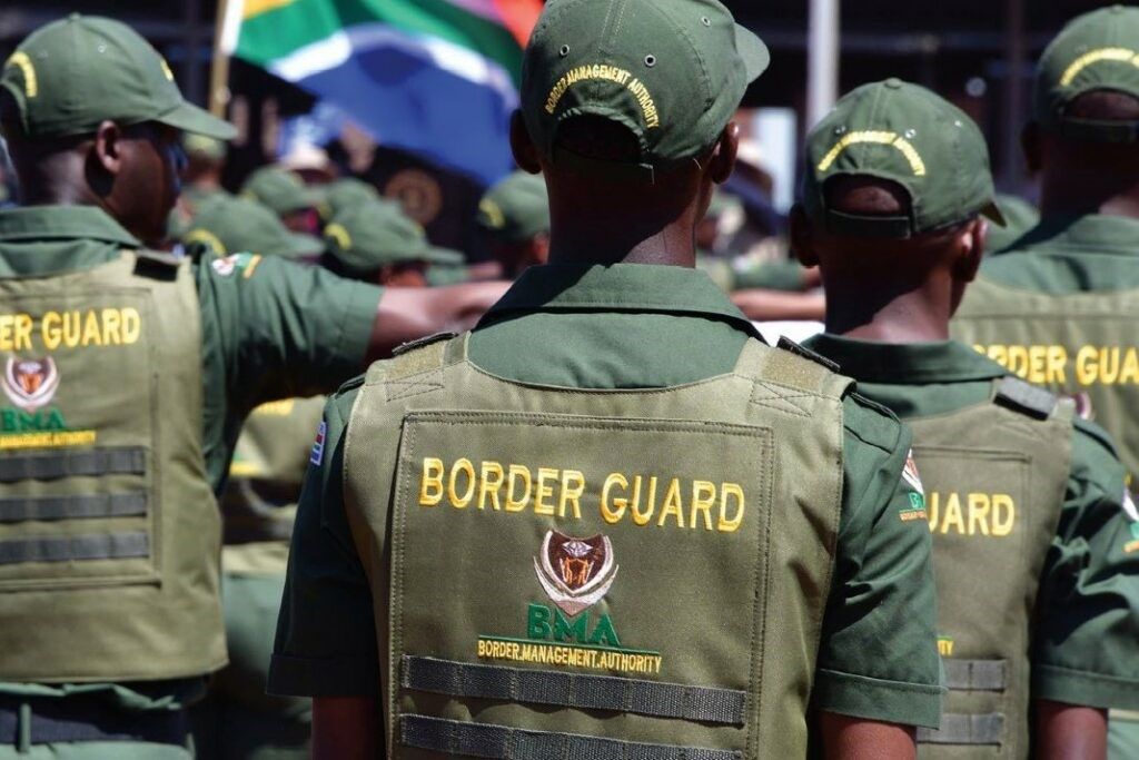 South Africa police seize drugs worth $61 million from Malawi truck