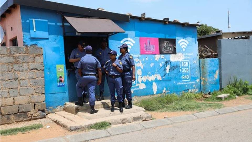 Food poisoning: South Africa spaza shops raided, shut down