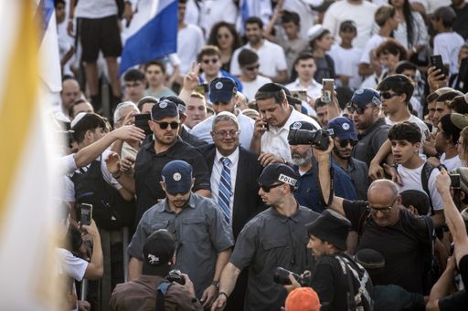 Rahoto: Sama da ‘Yan-kama-wuri-zauna 65,000 Sun Shiga Harabar Masallacin Ƙudus a 2025