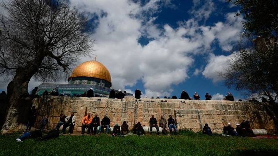 Live Updates: Hamas warns against Israeli provocations at Al-Aqsa Mosque