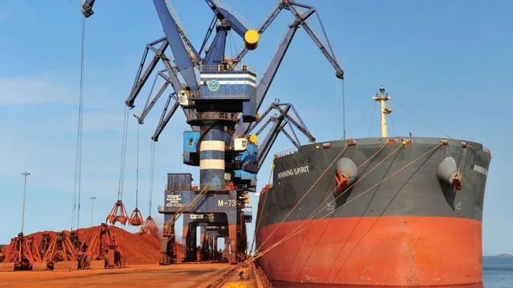Guinea Considers Export Quotas as Bauxite Prices Slide