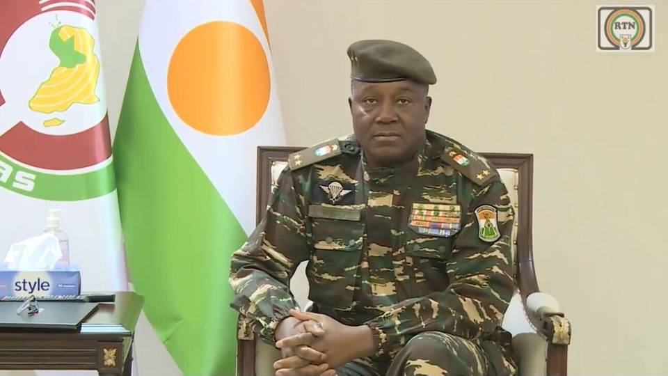 Au Niger, malgré la levée des sanctions, la méfiance demeure
