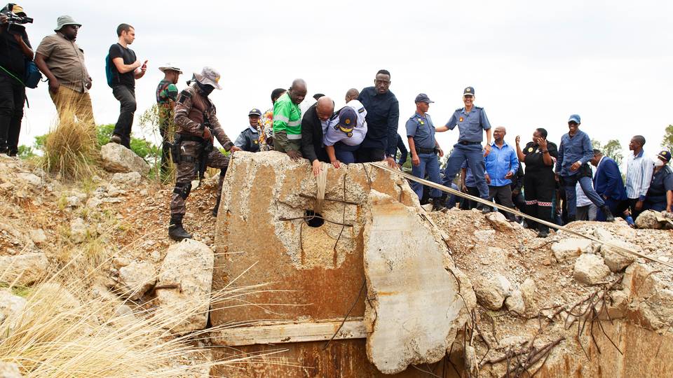 Six bodies pulled from illegal South African goldmine