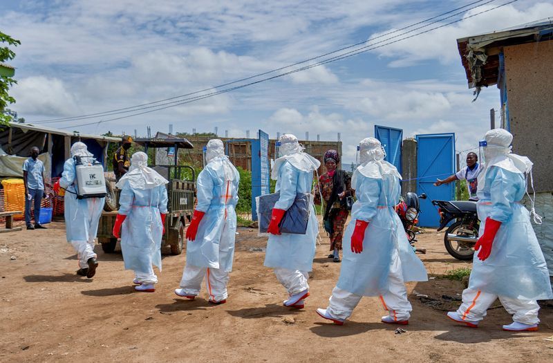 Ebola: l'Ouganda suspend tous les transports publics vers la RDC