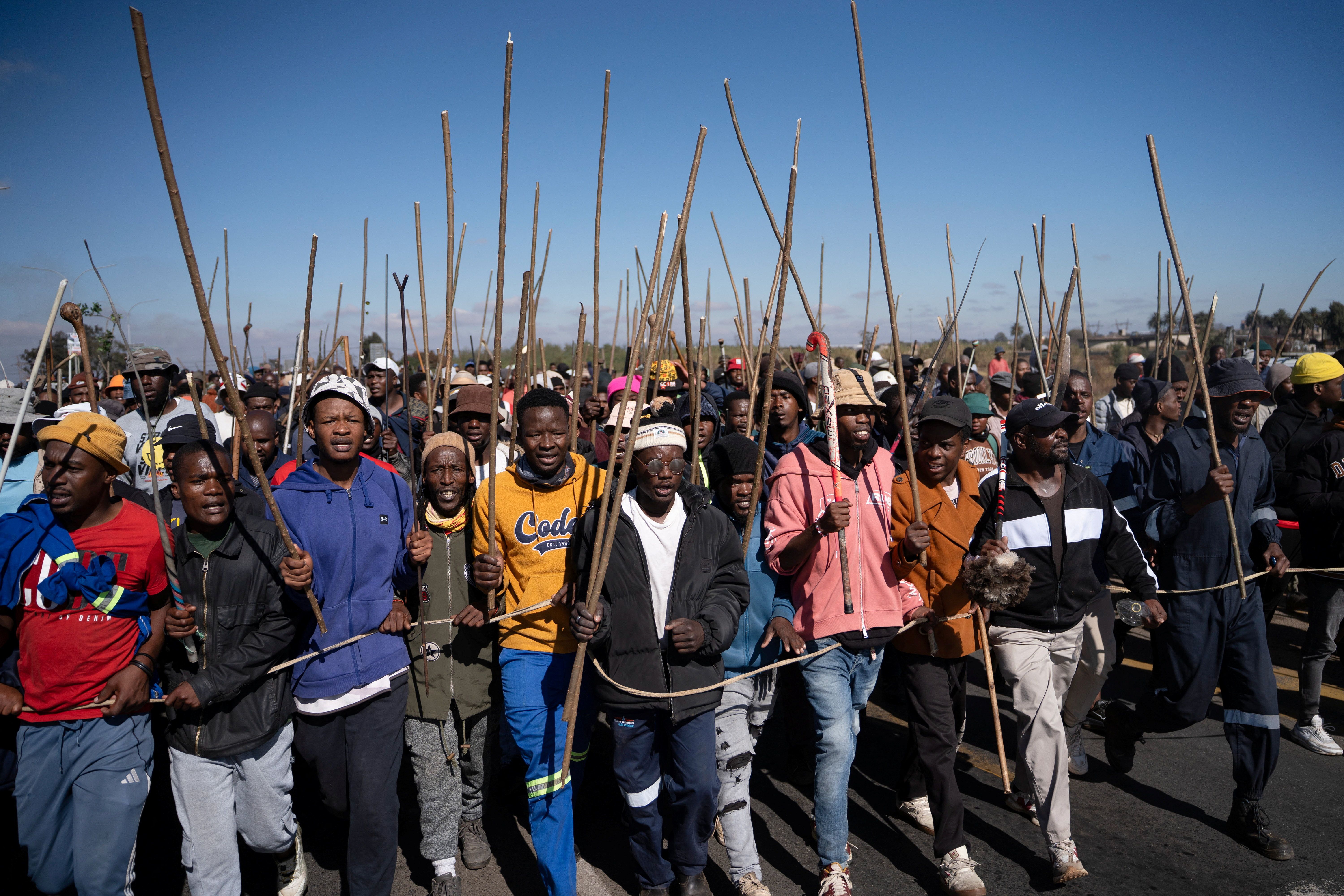 South Africa's political parties reject 30 June ultimatum for 'illegal' migrants