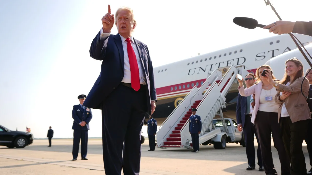 Qatar 'spent top dollars' — Trump takes first flight on Doha-gifted Air Force One