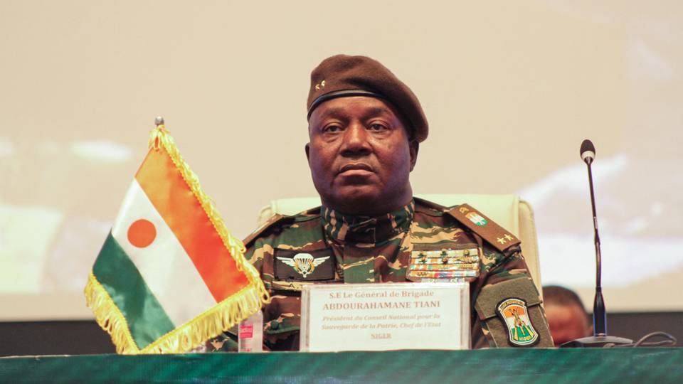 Neuf proches collaborateurs de Bazoum déchus de leur nationalité nigérienne