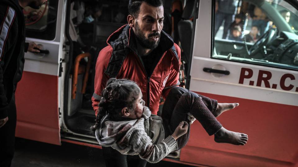 KAI-TSAYE: Isra'ila na ci gaba da zafafa hare-hare a Gaza bayan Amurka ta ki amincewa da kudurin