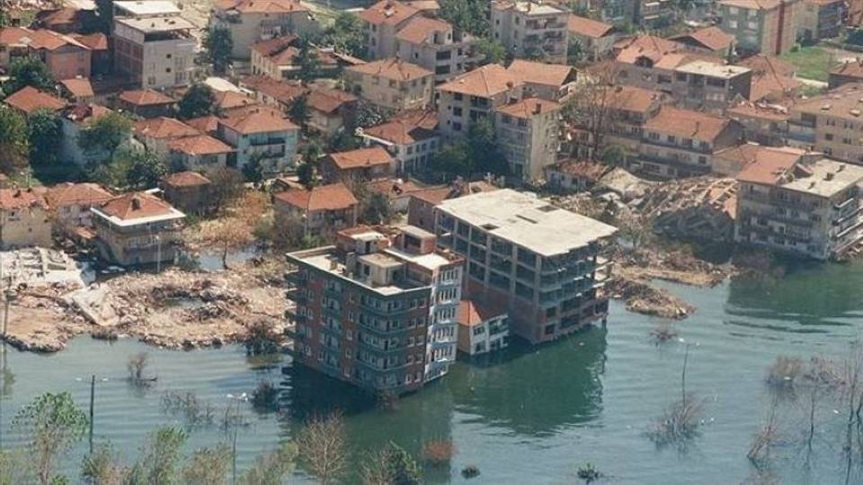Between griefs: Türkiye remembers the 1999 Marmara earthquake