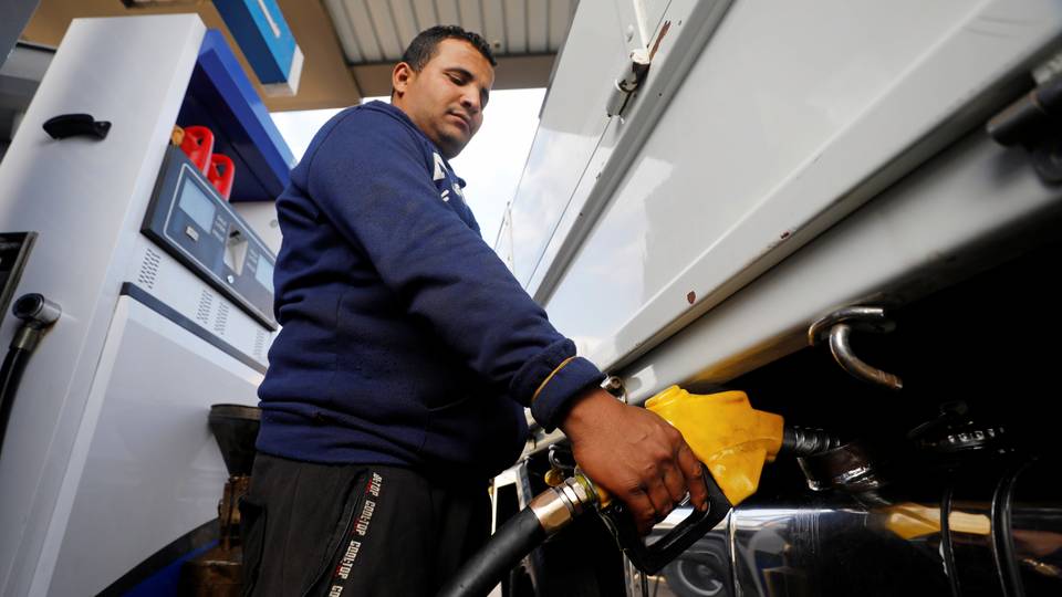 Petrol prices in Egypt jump by 15 percent