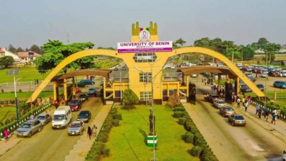 Daliban Jam'iar Benin da dama sun maƙale bayan rushewar gini a Edo