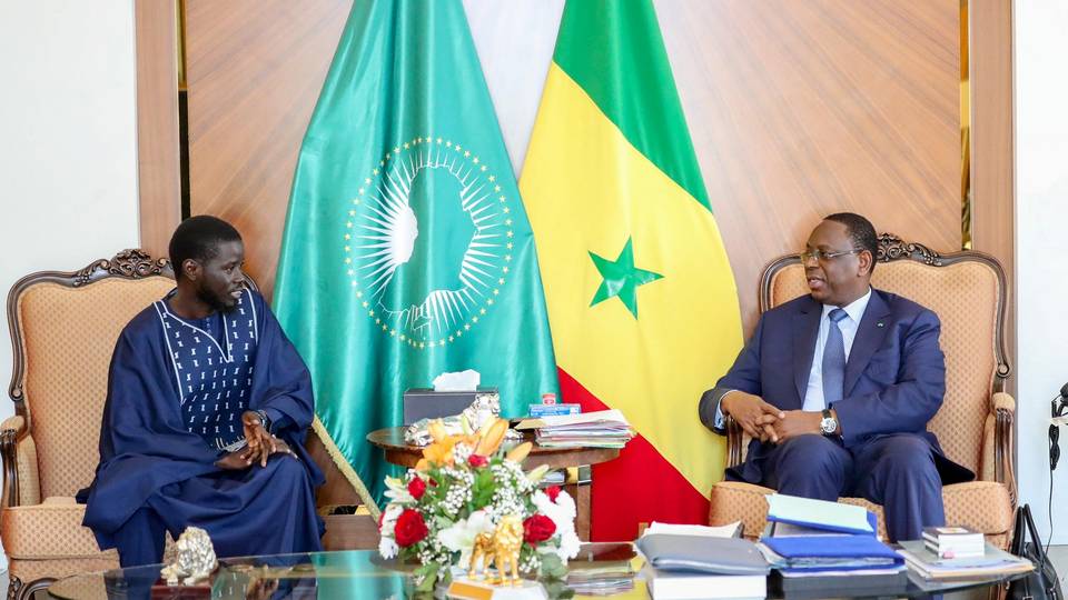 Sénégal: le parti de l'ancien pouvoir dénonce une "chasse aux sorcières"