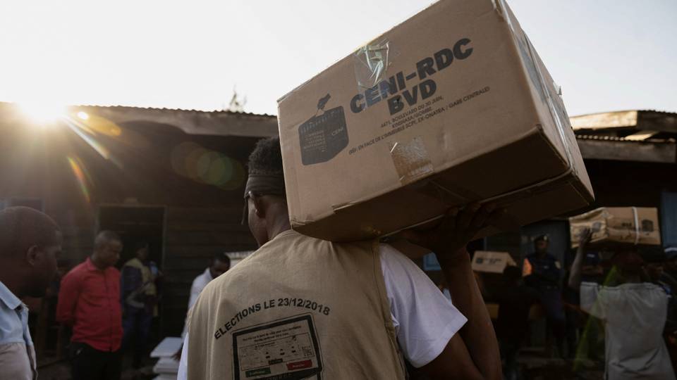 UN 'not told' where to deploy DRC election materials