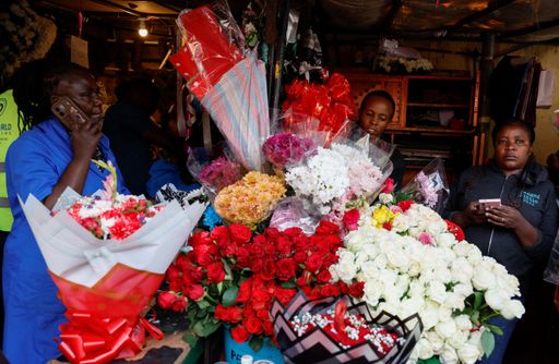 Valentine’s Day bouquet battle: Flowers or cash?