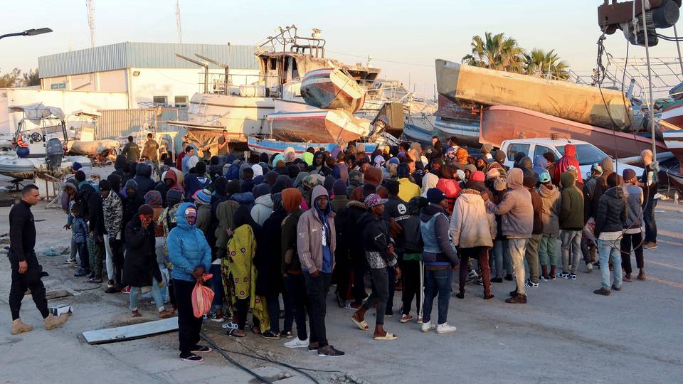 Algérie: les expulsions de migrants s’intensifient vers le Niger