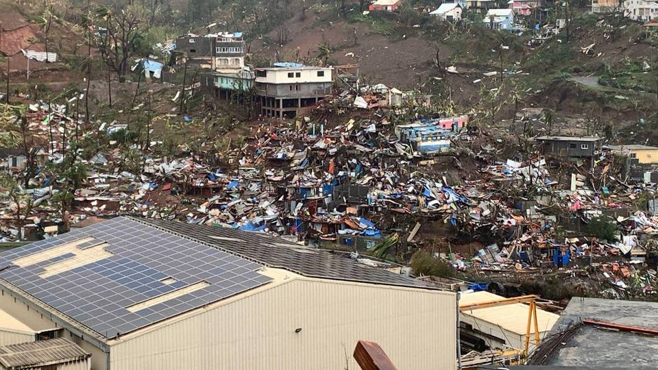 Océan indien : Le cyclone Chido frappe le Mozambique après avoir semé la désolation à Mayotte