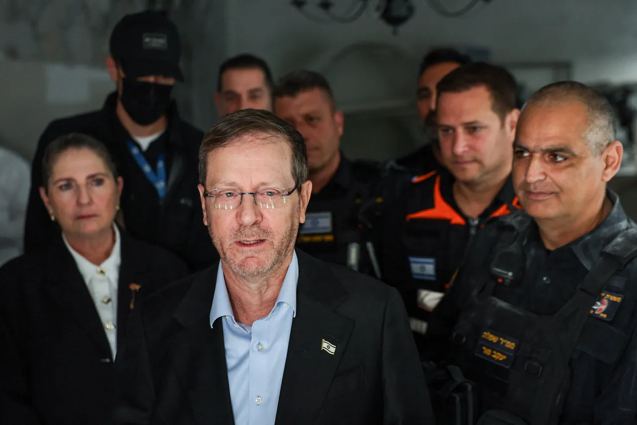 Donald Trump Amkosoa Isaac Herzog, Asema Amemdanganya Kuhusu Netanyahu