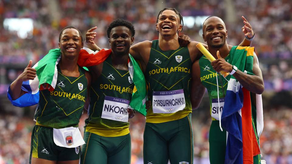 South Africa wins men's 4x100m relay silver in an African record
