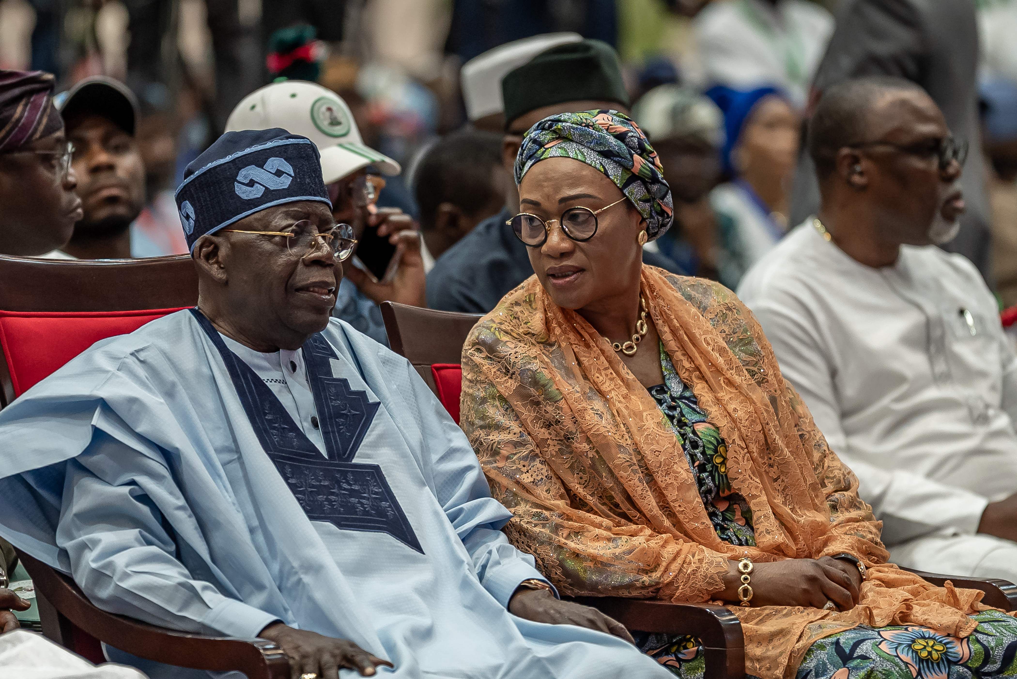 Zaɓen Nijeriya na 2027: Ba ko ina zan bi tawagar yaƙin neman zaɓen APC ba – Tinubu