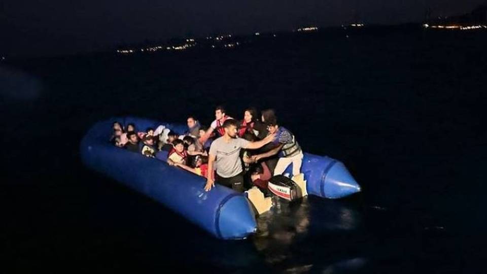 L'interminable attente des proches de jeunes migrants tunisiens perdus en mer