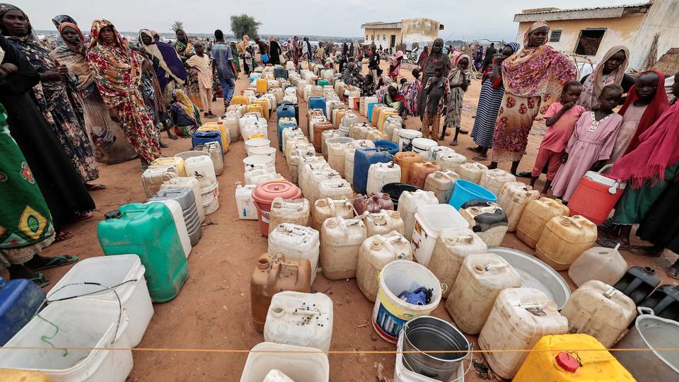 Cholera kills hundreds in Sudan as outbreak surges