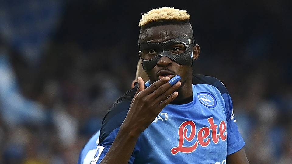 Nigerian star Victor Osimhen renews contract with Napoli