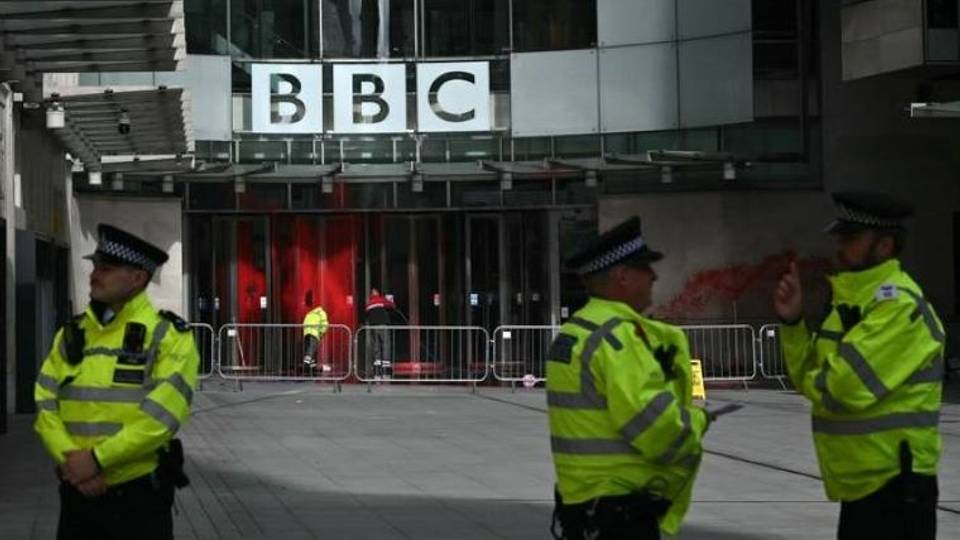 'Yan jaridar BBC sun zargi kafar watsa labaransu da goyon bayan Isra'ila a yakin da take yi da Falasdinawa