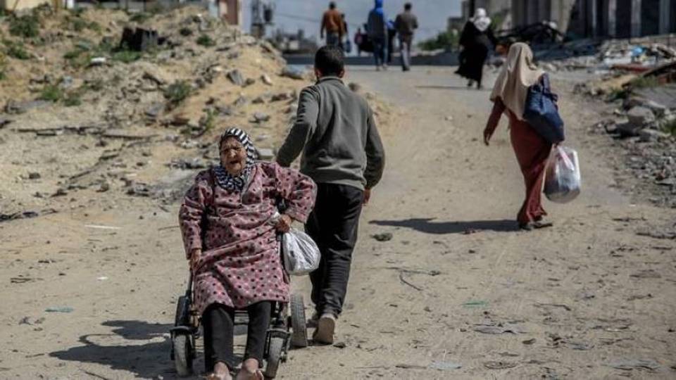 Live Updates: UN rapporteur urges arms embargo on Israel over genocide in GazA