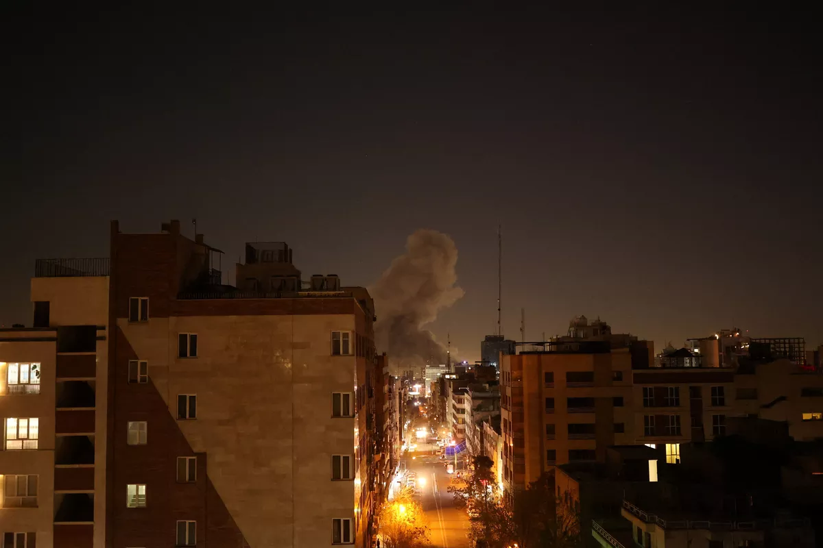 Riyad touchée : des débris de missile font plusieurs blessés