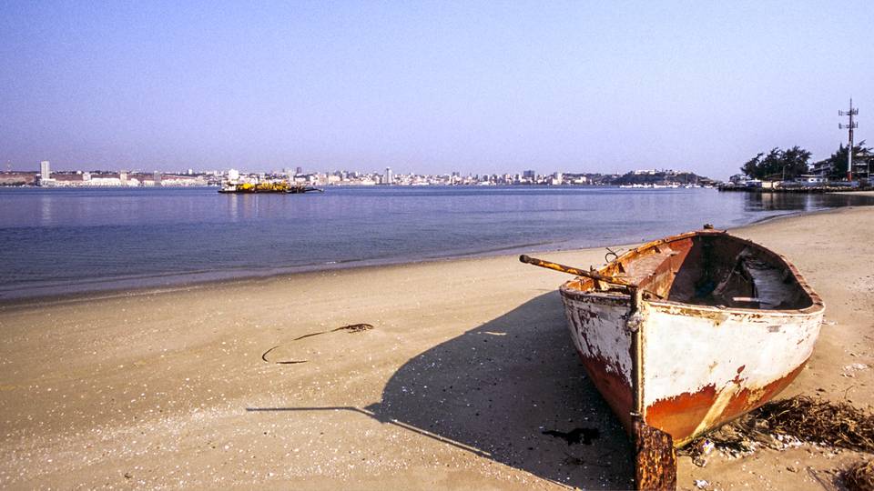 Children drown in Angola boat accident