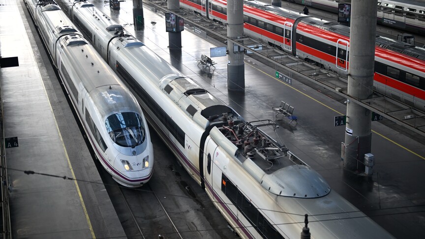 South Korea Resumes Border Rail Service