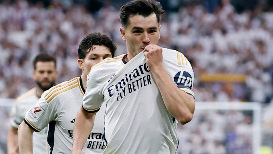 Real Madrid win 36th La Liga title as Girona beat Barcelona