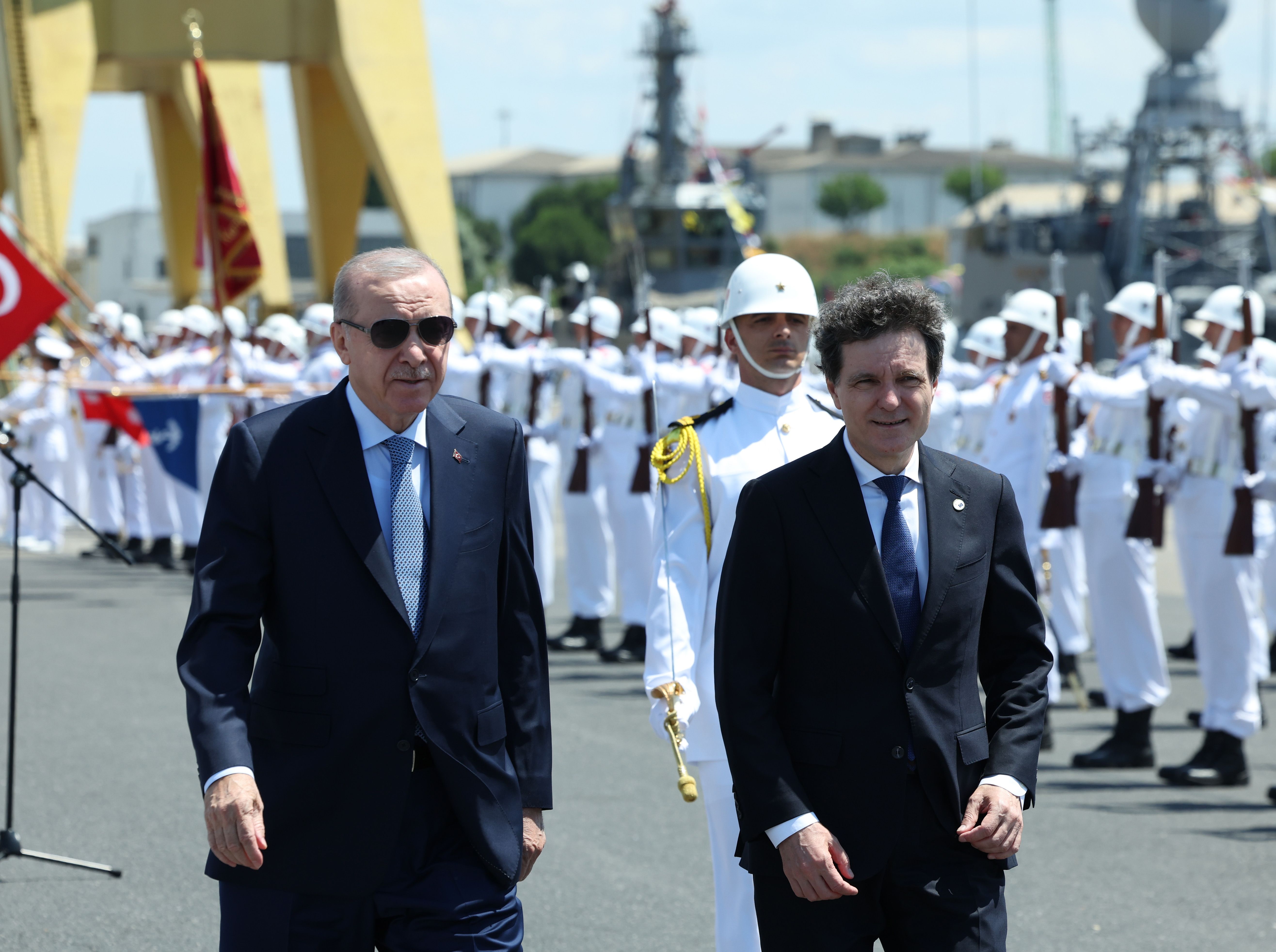 Erdogan rencontre son homologue roumain à Istanbul