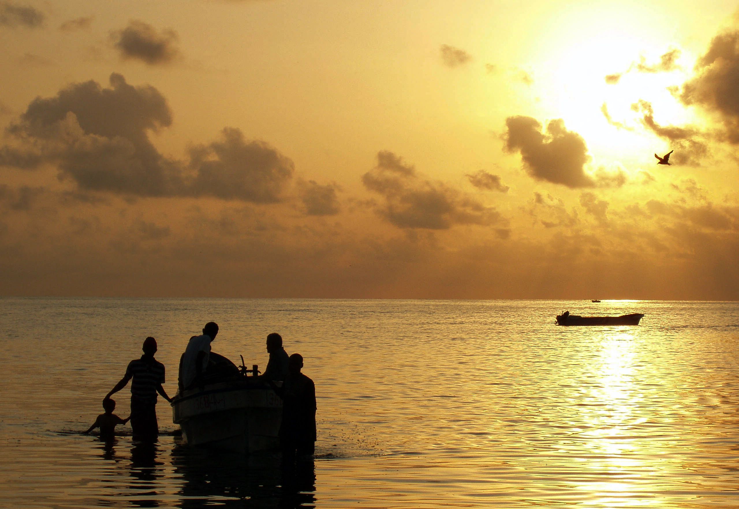 Shipwreck off Djibouti kills nine migrants, dozens missing