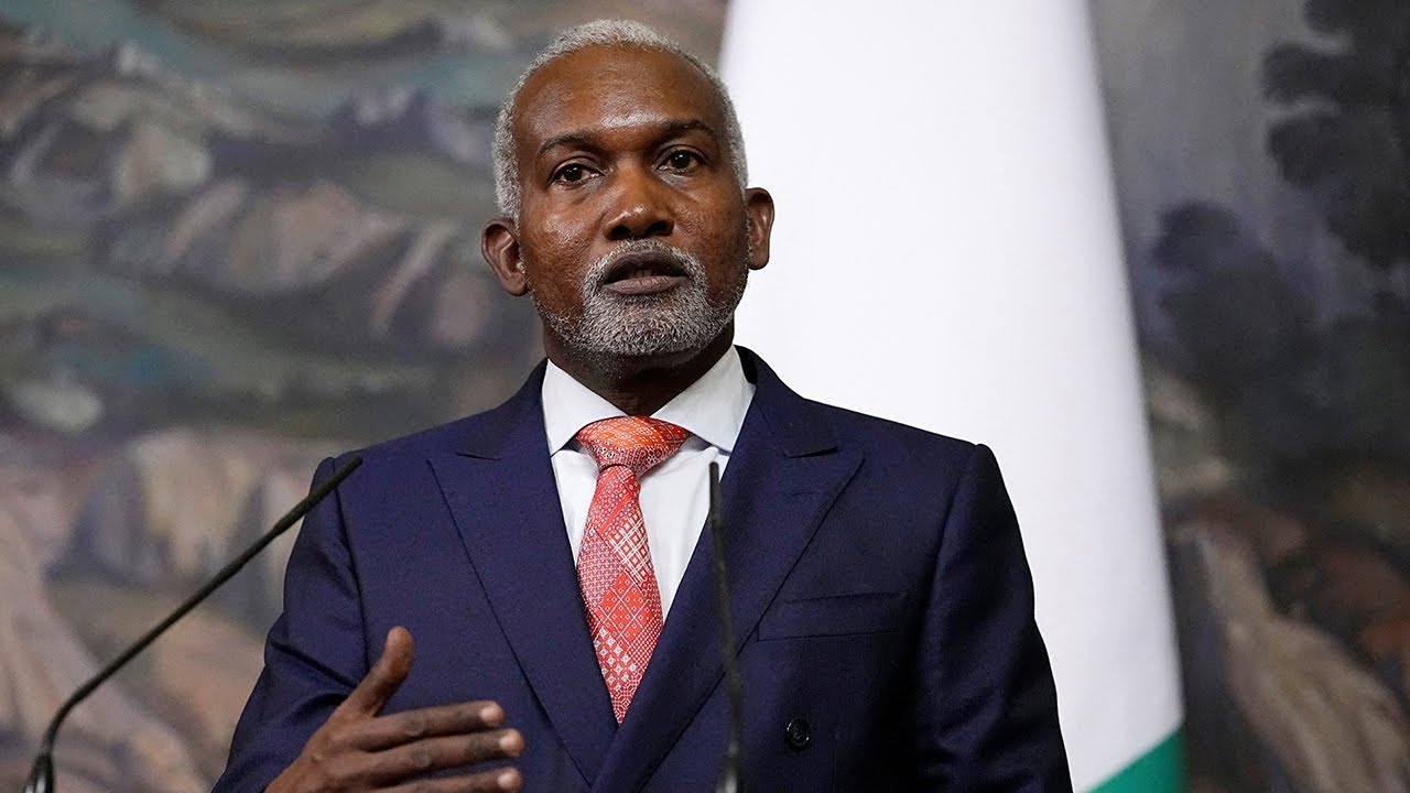 Usman Tuggar Ajiondoa Nafasi ya Waziri wa Mambo ya Nje Nigeria