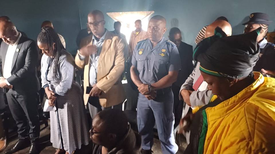 South Africa 'execution' shooting leaves seven family members dead