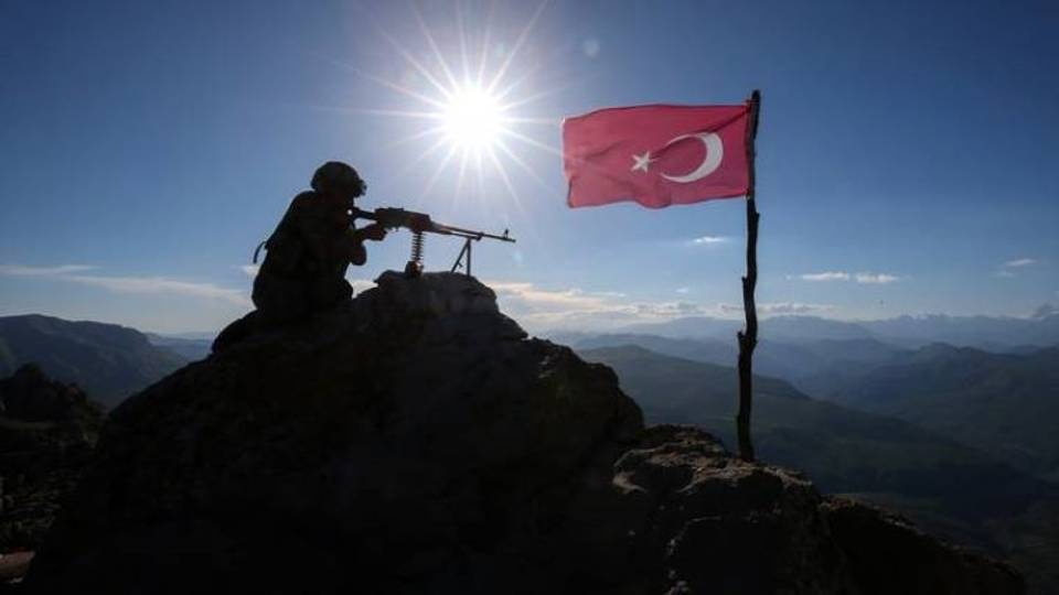 Les services de renseignements turcs "neutralisent" un terroriste du PKK/KCK dans le nord de l'Irak