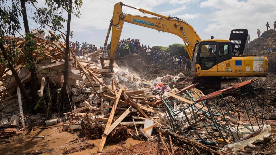 Children among several dead in Uganda rubbish dump collapse