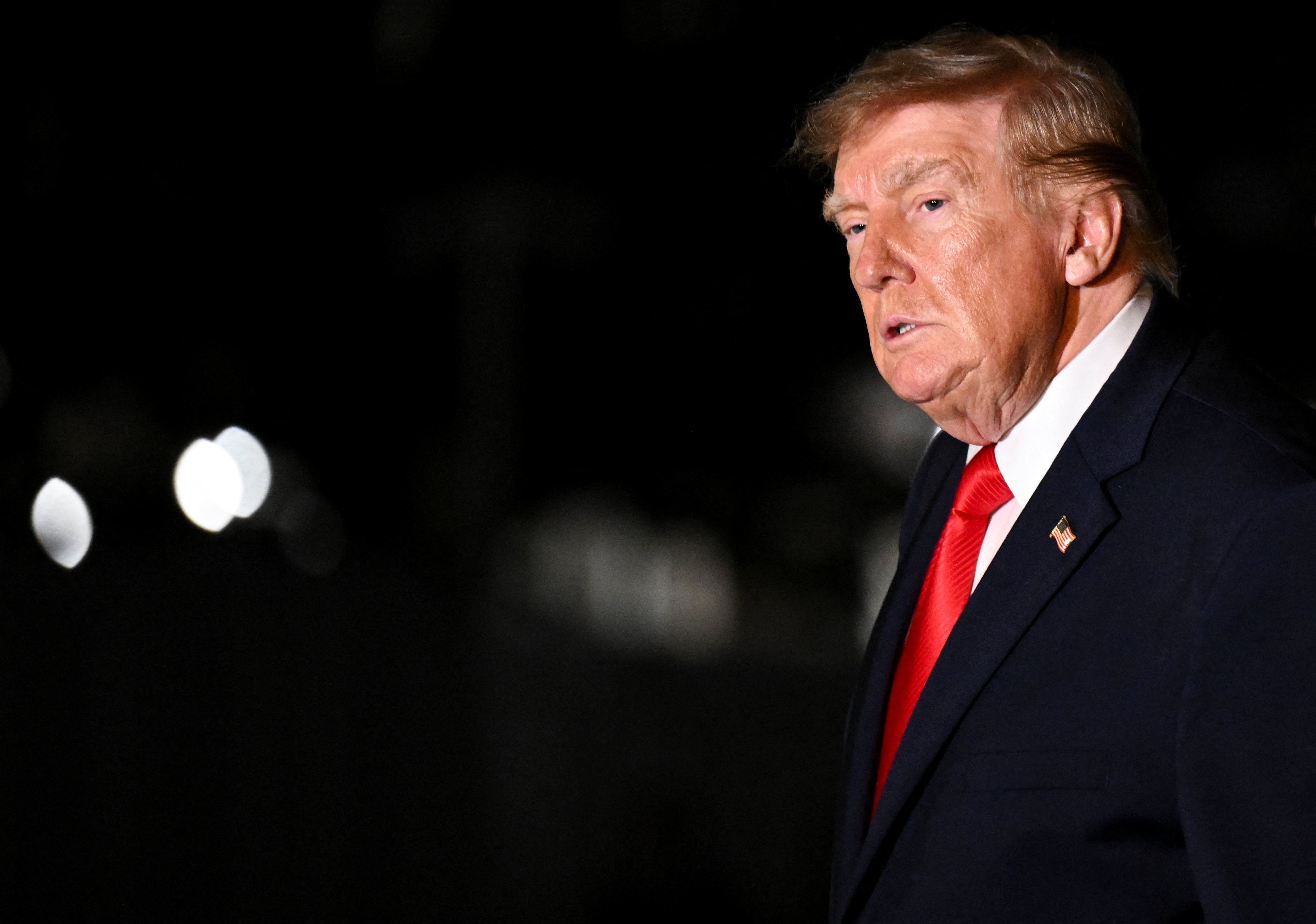 Trump: Siamini kama China na Urusi zinaisaidia Iran