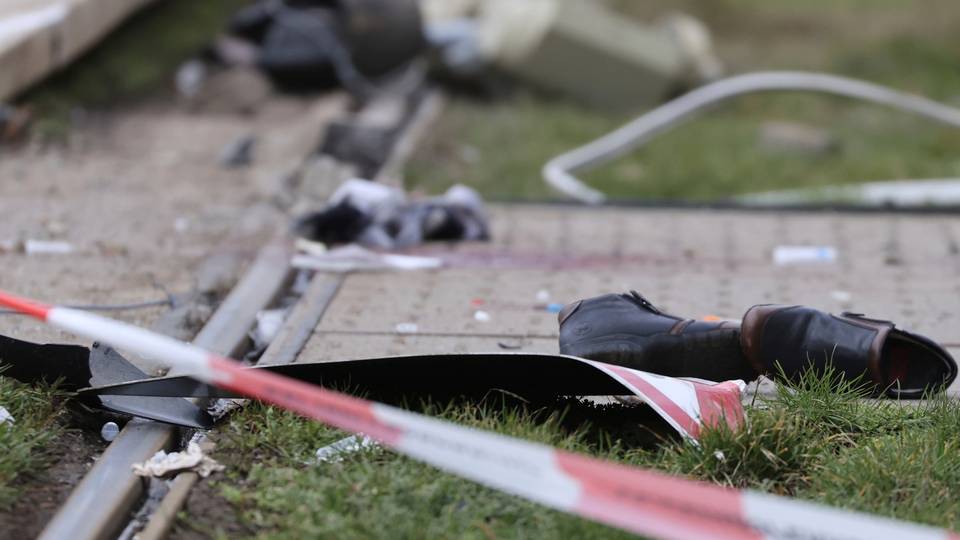 Twenty-four killed in bus, truck crash in Zimbabwe